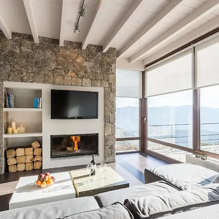 Chalet Ii , Breathtaking Infinity View Villa